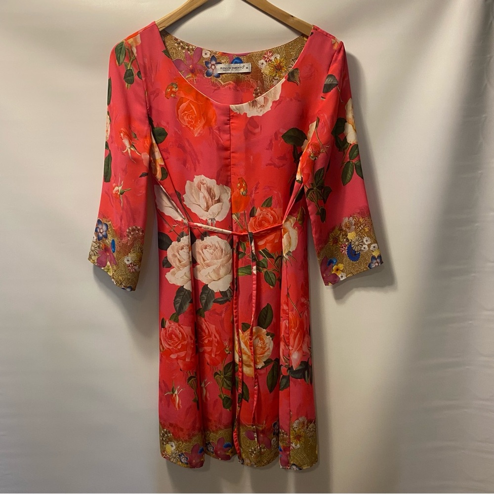 Sz M- Rinascimento Coral Pink Floral 3/4 Sleeve Dress